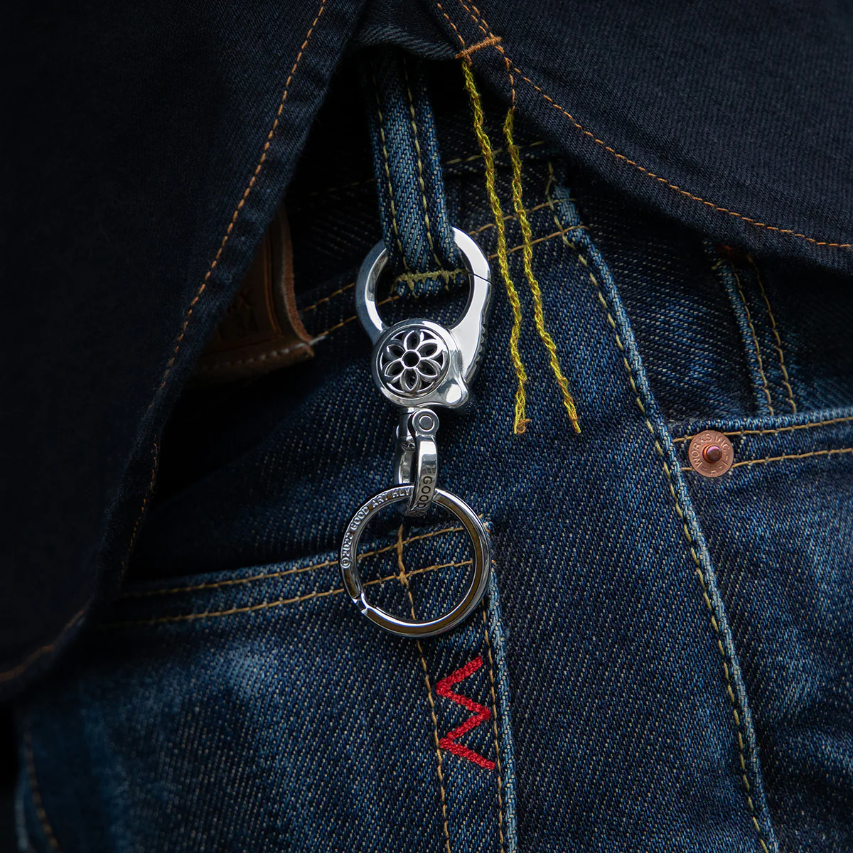 GA-CLIP-8-A - GOOD ART HLYWD Clip 8 Keychain A - Sterling Silver - Image 2