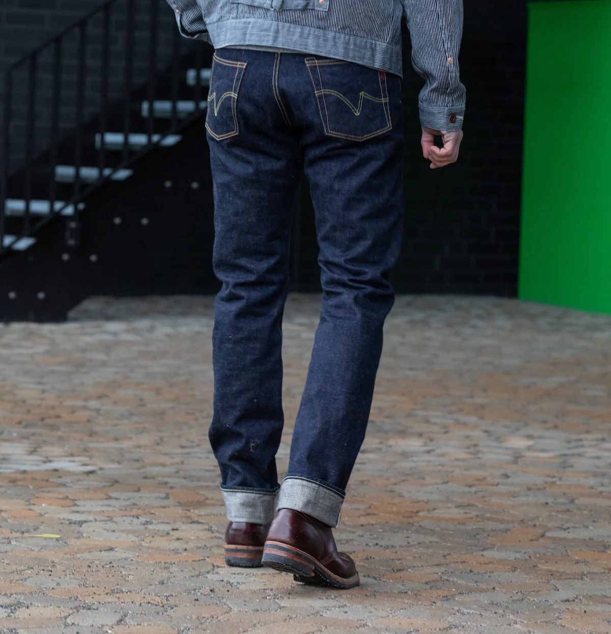 IH-888S-18 - 18oz Vintage Selvedge Denim Medium/High Rise Tapered Cut Jeans - Indigo - Image 3