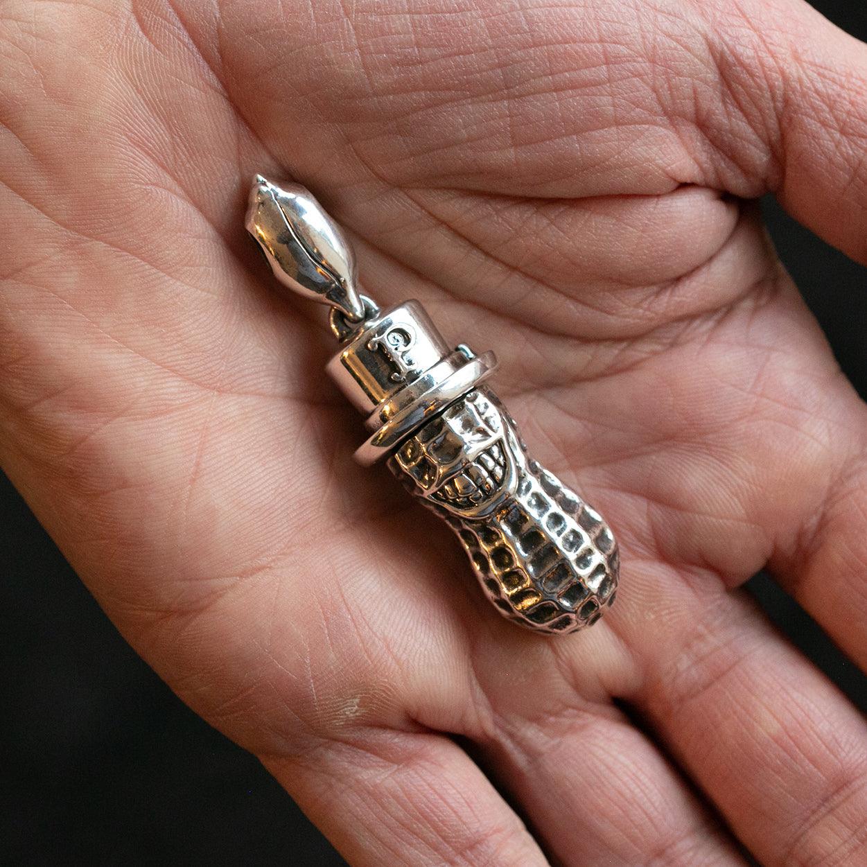 PE-YACHIMATA-PEANUTS-KEY-RING-SILVER - Peanuts & Co YACHIMATA PEANUTS key ring pendant - Silver - Image 2